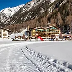 Sunny 4* Sölden