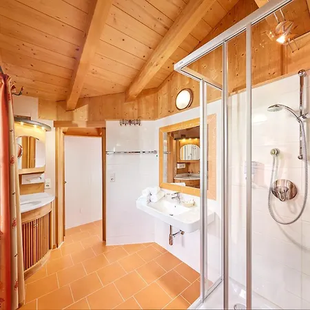 Szálloda Sunny 4*