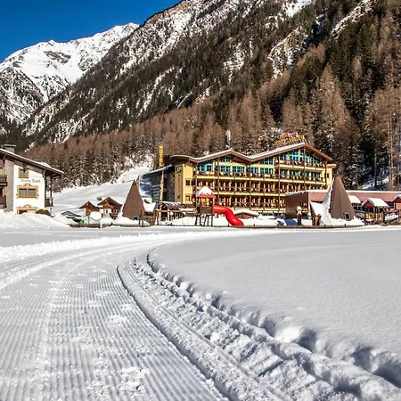 Sunny 4* Sölden